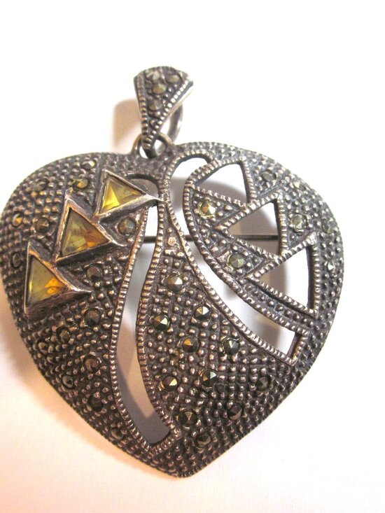 Jewelry - Vintage Marcasite Heart Pendant/Brooch